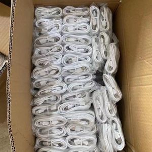 Autre Vente en gros, câble de chargeur pour téléphone Android ancien modèle blanc de 1 mètre, câble de données Micro USB
