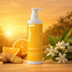 Face Facts Crème Corps Éclat UpCircle vitamin C 250 ml