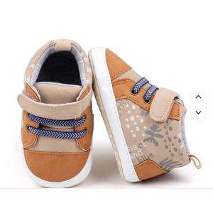 Chaussures Bébé Nouveau-né Antidérapantes à Semelle Souple, Sport Premiers Pas pour Tout-petits de 06 mois à 18  mois