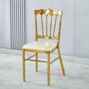 Belle CHAISES DE CEREMONIE