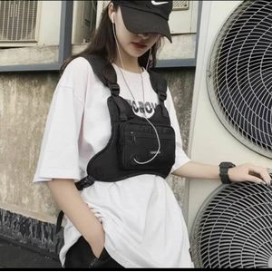 Sac de Poitrine Tactique - Bandoulière Multifonction - Toile Imperméable - Noir