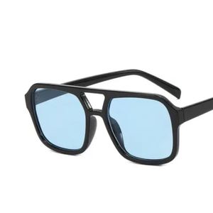 Lunettes Eyewear lunettes de soleil 