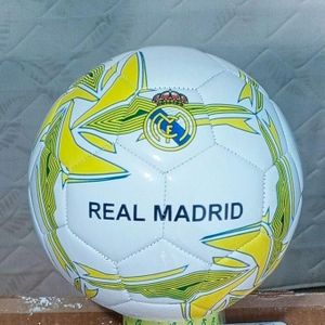 Spécial ballon de football + pompe À Ballon gratuite 