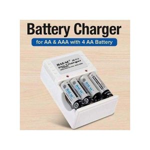 Puissant Alimentation Chargeur + 4 Piles Rechargeables