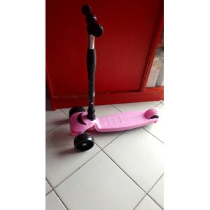 Trottinette Pliable pour Enfant de 4 À 8 Ans Ajustable - Kit de protection  offert - Ivoirshop - Site de vente en ligne en Côte d'ivoire