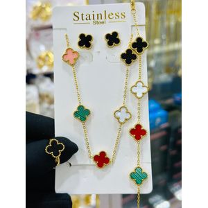 Parure complète et assortie Design élégant en forme de trèfle à quatre feuilles Finition dorée raffinée Plusieurs coloris disponibles Style chic et féminin Facile à porter au quotidien ou pour les occasions spéciales Idée cadeau élégante