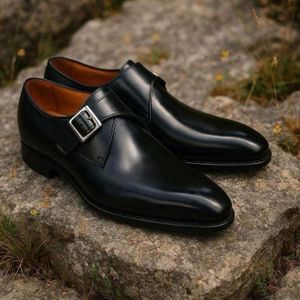 soulier en cuir pour homme-noir
