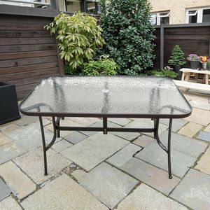 Table Vitrée/marron 1,50m