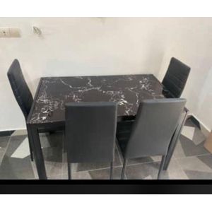 Table à Manger Avec 4 Chaises