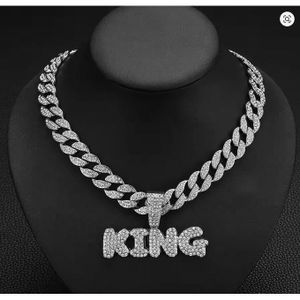 Chaîne Hommes Et Femme Médaille KING GH