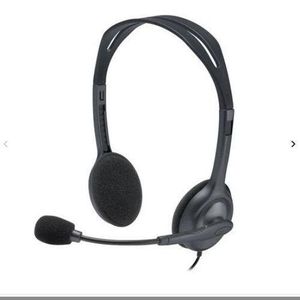 LOGITECH Casque audio filaire supra-auriculaire Logitech H111 avec micro (noir)