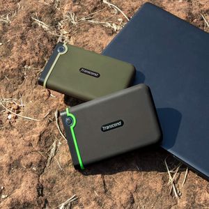 Disque dur EXTERNE portable renforcé StoreJet 25M3 1 To