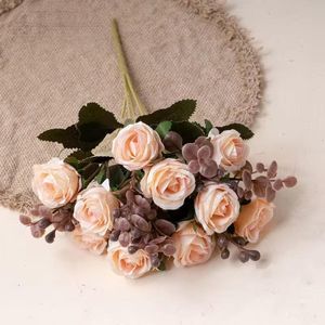 Bouquet de fleurs artificielles élégantes (10 fleurs)