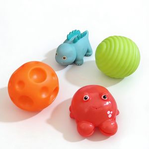 STY Jeu de jouet de bain 4 pièces formes mignonnes de dessin animé sûr matériel non toxique jouets de baignoire flottants