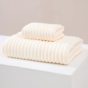 GALUIN Ensemble 2 en 1 de qualité supérieure : serviettes de bain douces et absorbantes, serviettes de bain et serviettes pour le visage