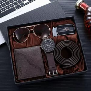 Coffret Cadeau Homme 4-en-1 Luxe - Montre Quartz + Lunettes de Soleil + Ceinture + Portefeuille - Marron & Noir