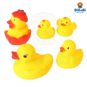 Digabi Yellow Rubber Ducks Bath Toys, Bathtub Floating Squeaky Duck Bulk Baby Preschool Bath Toy for Baby Shower Infants Kids Toddler Birthday Party Decoration Gift(5pcs)