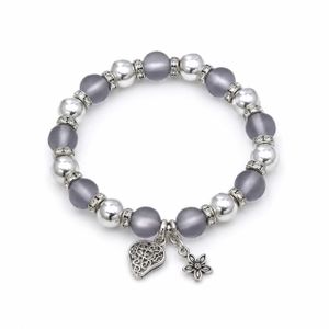 Bracelet Femme en Perles Grises et Argentées avec Breloque Fleur – Bijou Fantaisie Élégant