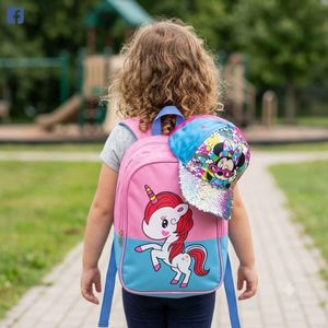 Mode SAC  ET CASQUETTE