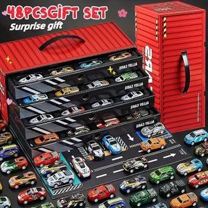 Coffret Cadeau Édition Collectionneur de 48 Voitures de Course Simulées. Comprend une carte, un parking et une piste à quatre niveaux. Jouets interactifs.