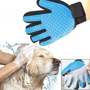 Gant-brosse anti-mue : massage doux et efficace pour le toilettage de votre animal