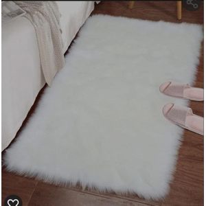 Tapis déco poillu blanc dimension 60x90 blanc 