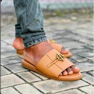 Sandales claquettes modernes pour homme 