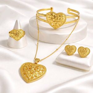 Ensemble Bijoux Femme- Chaîne , Boucles D'Oreilles , Bracelet et Bague -Bij-BL - Or Plaqué