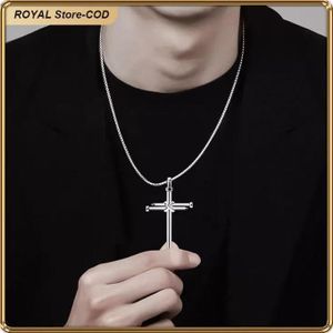 FASHION Chaîne pendentif croix en acier inoxydable unisexe – Bijoux de mode pour hommes et femmes