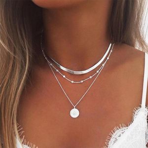 Ensemble de Colliers Superposés Argentés – Colliers Multi-Rangs avec Pendentif de Lotus en Alliage
