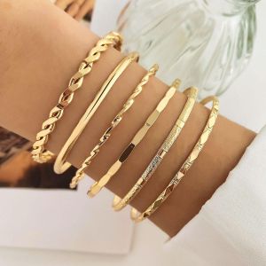 5 Pièces De Bracelets Multistrat Punk Pour Femmes élégants Et Délicats Avec Torsion Brillants Ajustables Bangles Bijoux Cadeaux Pour Couples