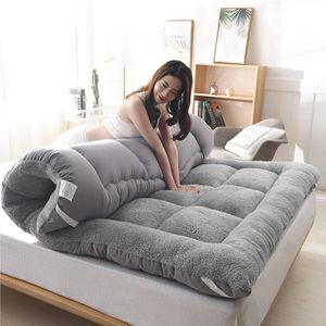 Surmatelas épais doublé de sherpa – Doux tapis de lit d'hiver pour lit deux places (150 x 200 cm)