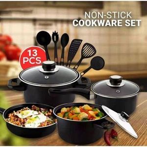 Ensemble de 13 pièces de batterie de cuisine, comprenant une poêle antiadhésive, une casserole et une poêle à frire.