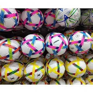 Deux (02) Ballons de football qualité supérieure 