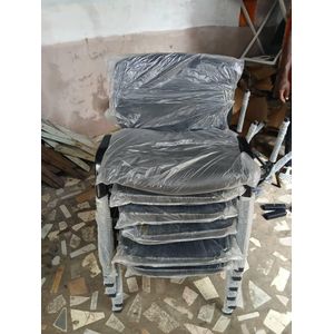 Lot De 5 chaises De visiteurs 