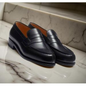 Mocassin class