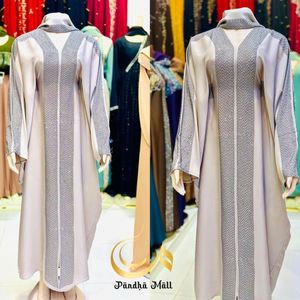 Robe abaya de Dubaï tissue trés bonne qualité 