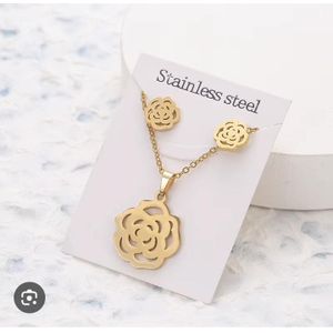 Fashion Beautiful Girls Ensemble Chaîne et boucles d oreilles pendantif fleur couleur or idéal pour les saint valentin , anniversaire, mariage 