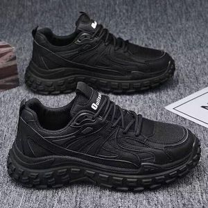 Paire De Chaussure Pour Homme - Noir- Eu 42