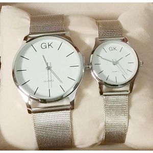 Gk Montres Couple à Cadran Rond Fond Blanc