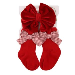 ACCESSOIRES BÉBÉ – BARETTE+CHAUSSETTE