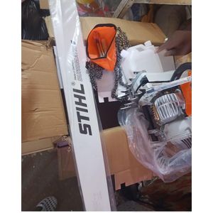 TRONÇONNEUSE PROFESSIONNEL 70CM³ PUISSANT 