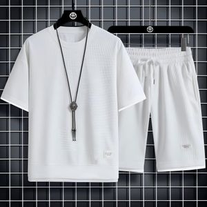 Ensemble d'été pour hommes, t-shirt à manches courtes gaufrées et shorts - Blanc