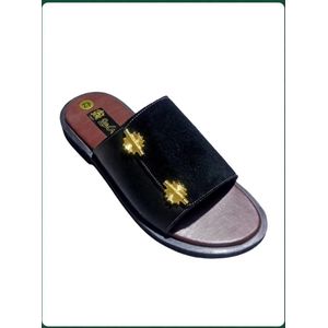Chaussure Sandale  en cuir Stylée Noir Pour Hommes.    