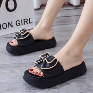 Inconnu SANDALE FEMME