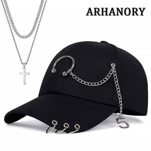 ARHANORY Ensemble Streetwear 2-en-1 : Casquette Ajustable + Collier Croix Superposée pour Adultes