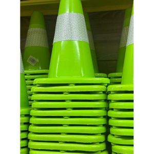 Lot de 4 Cône De Signalisation Routière Réfléchissant Sécurité et Visibilité Vert