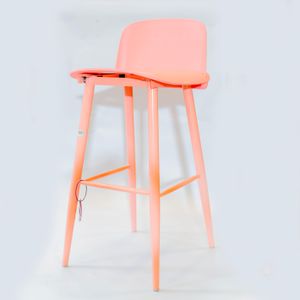 un tabouret de bar contemporain 