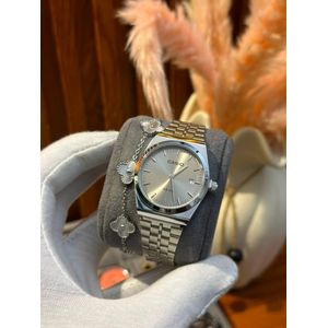 Casio Montre Femme Analogique à Quartz – Bracelet en Acier Inoxydable Doré – Cadran Vert – Avec Affichage de la Date