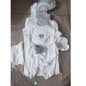 Kit de Naissance Bébé Complet – Douceur, Confort & Élégance